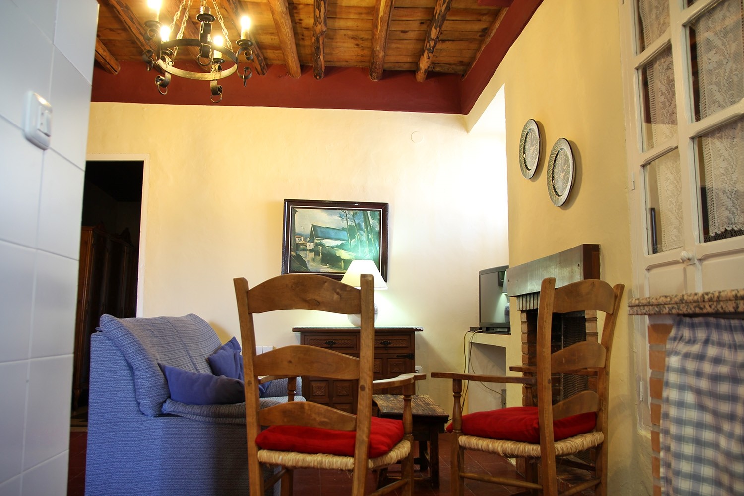 Small living room on the 1st floor