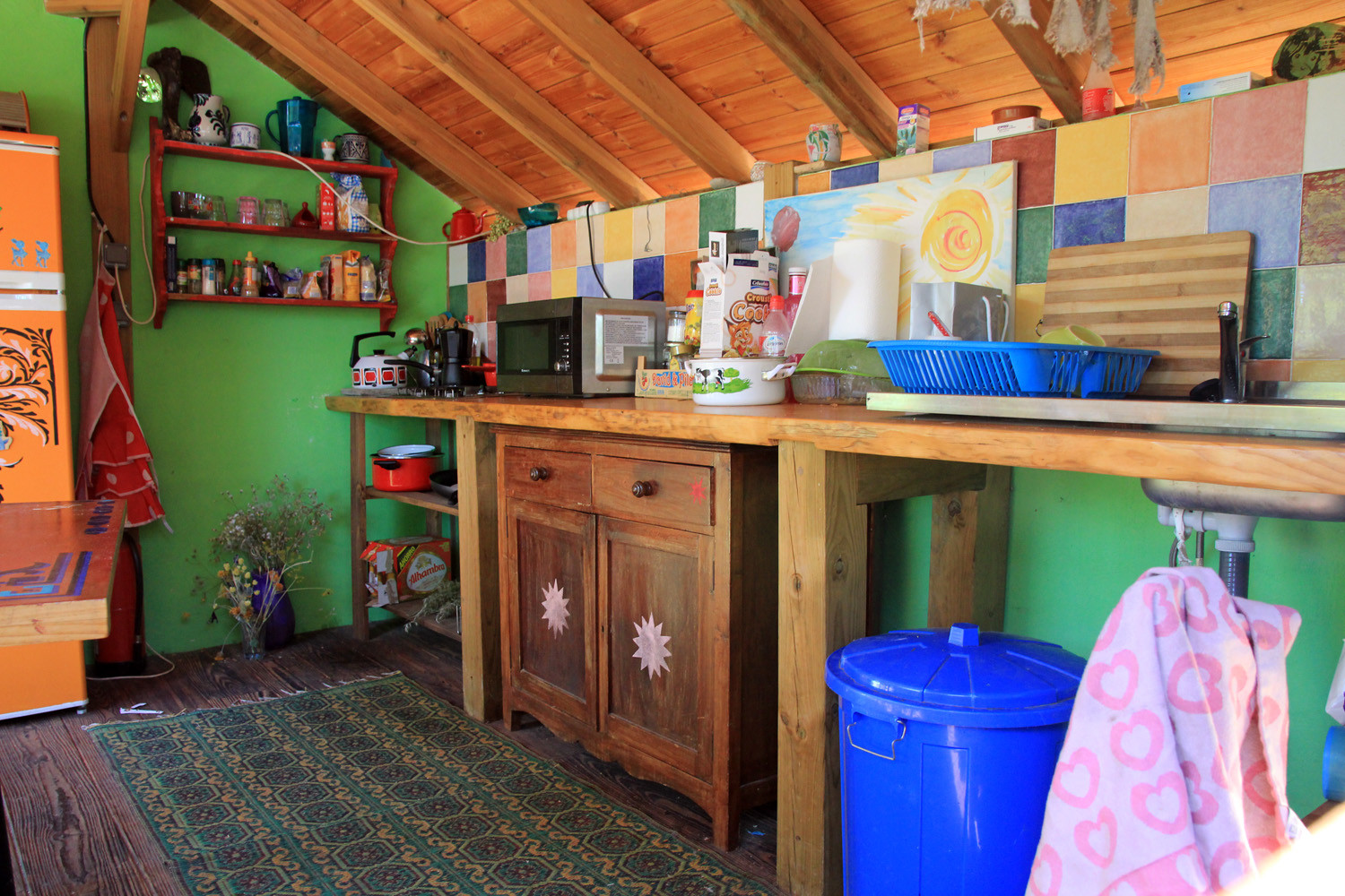 Detail of the open air kitchen