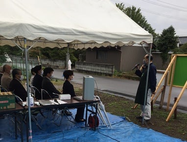 設置当日は関係者の皆様により設置式が行われました