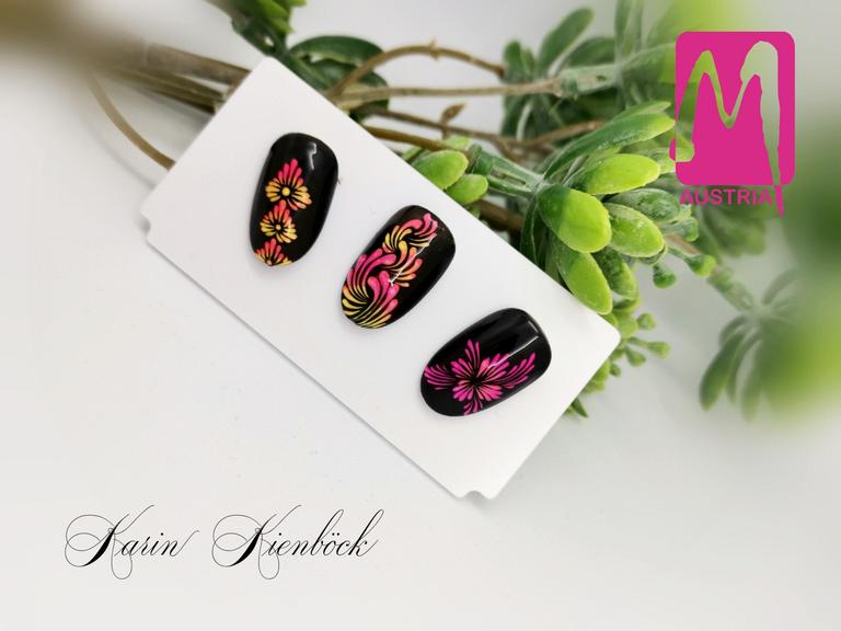 Nailart, erstellt von Karin Kienböck, mit Produkten von www.moyra.at