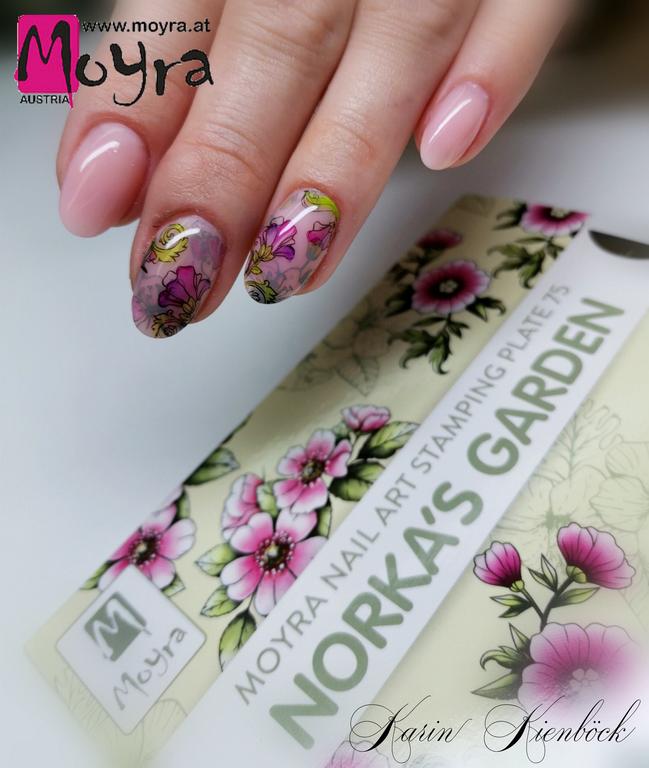 Nailart, erstellt von Karin Kienböck, mit Produkten von www.moyra.at
