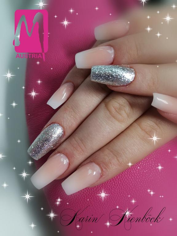 Nailart, erstellt von Karin Kienböck, mit Produkten von www.moyra.at