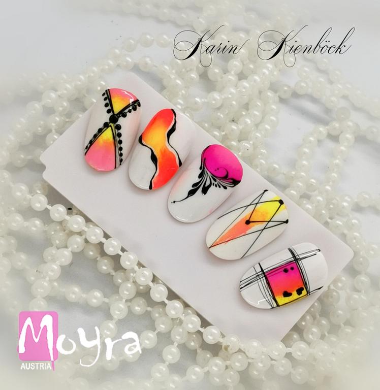 Nailart, erstellt von Karin Kienböck, mit Produkten von www.moyra.at