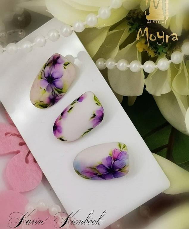 Nailart, erstellt von Karin Kienböck, mit Produkten von www.moyra.at