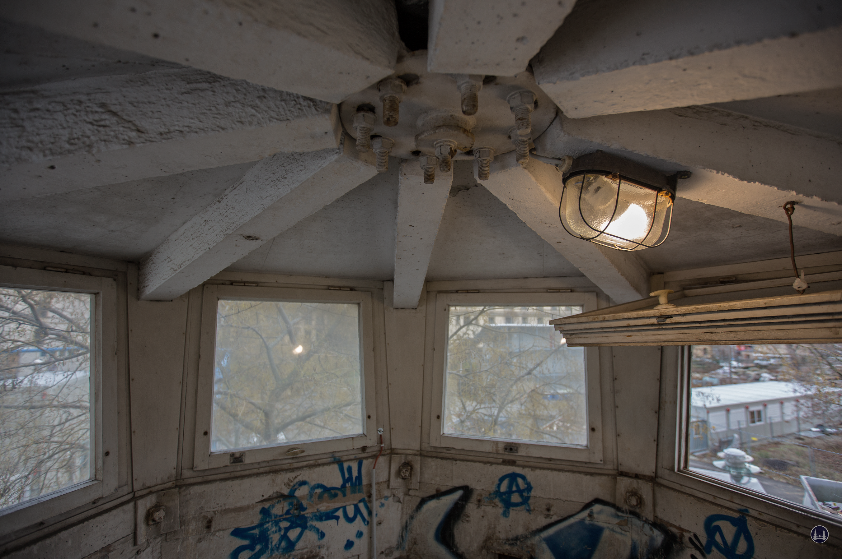 Berlin Wachturm Berliner Mauer Innenansicht