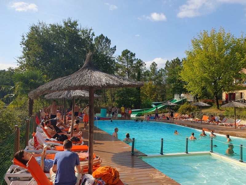 camping avec piscine chauffée dordogne