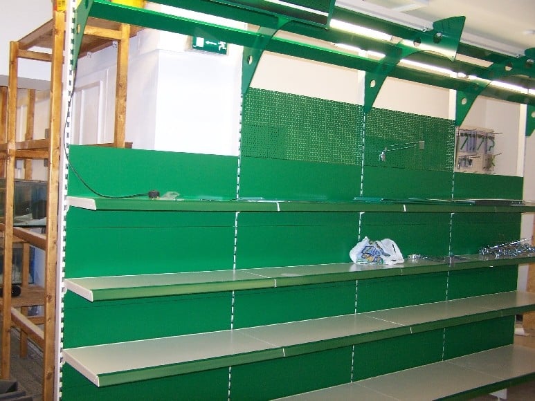 Das neue JBL Terraristik-Regal