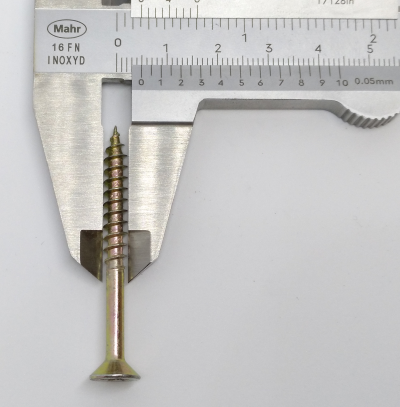 De diameter van houtschroeven correct meten