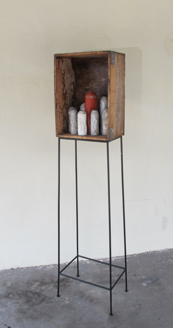 Vasenschrein, Wohnskulpturen, Upcycling, Möbel, Kraftobjekte Wolfgang Wallner Hall in Tirol