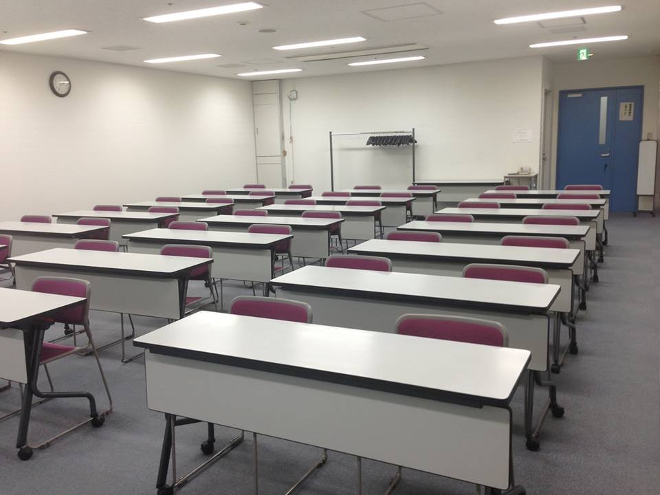 44名部屋が9時~17時利用で総額4,600円