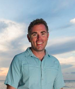 Galapagos Shark Diving Guide Simon J Pierce