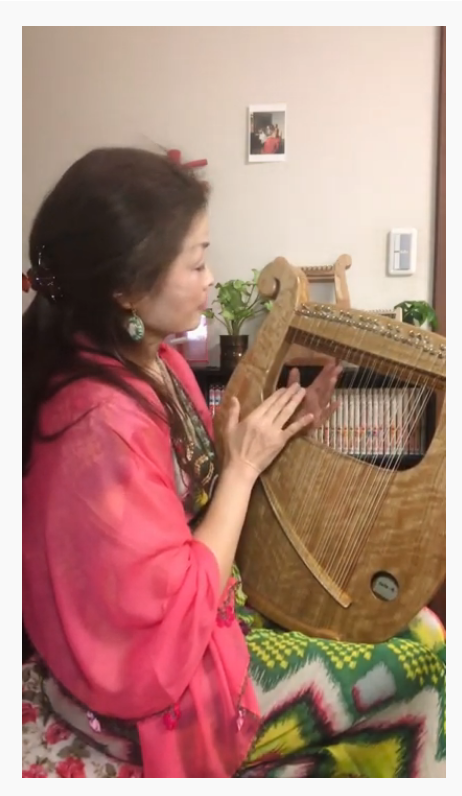 ライアー奏者　小倉さちこ様より