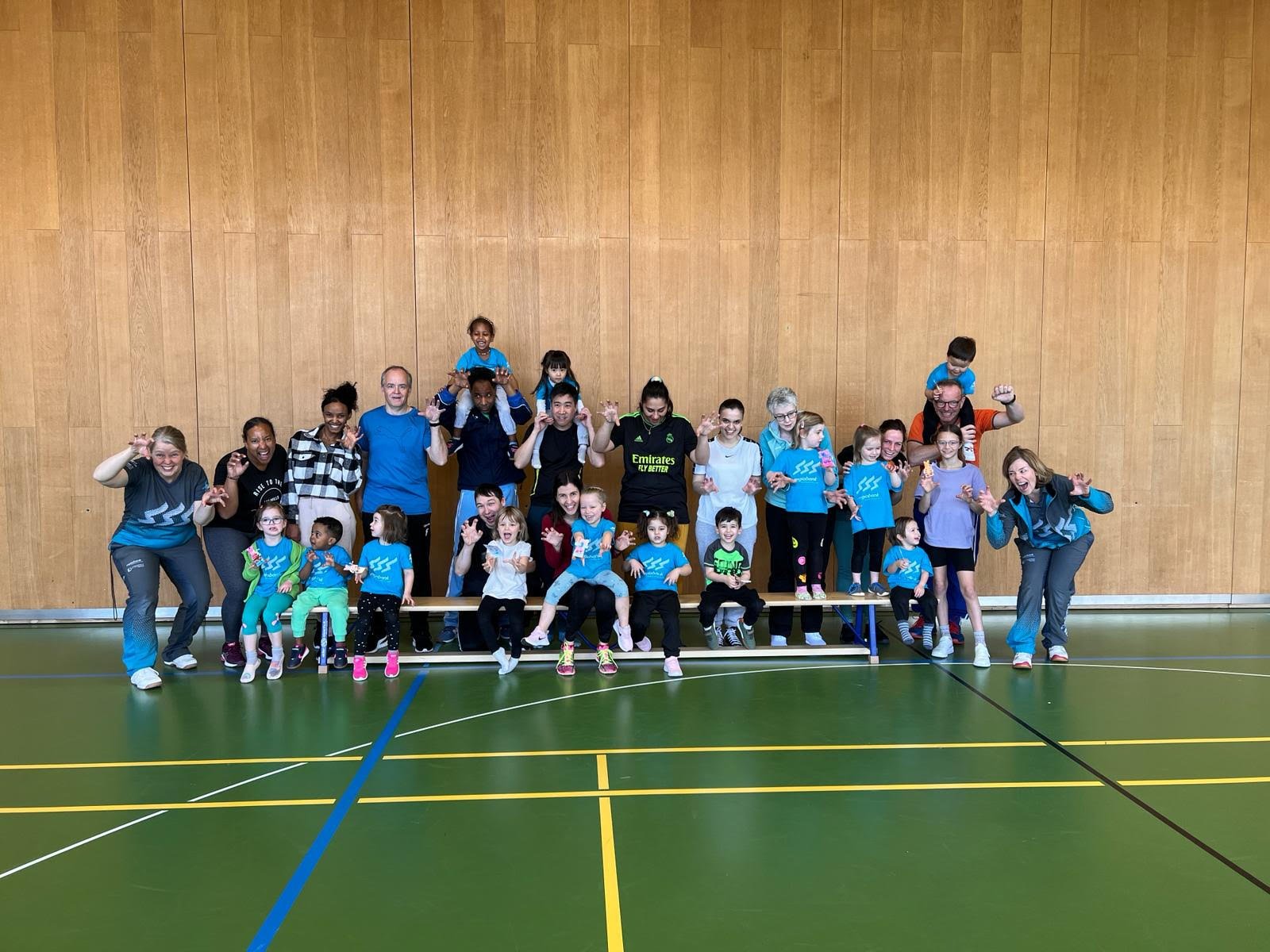 Besuch im Zolli – die besondere MuKi-Turnstunde