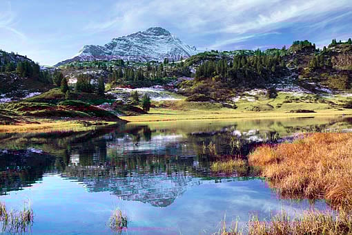 Der Kalbelesee gegen Juppenspitze im Lechquellengebirge am Hochtannberg im Bregenzer Wald, Vorarlberg