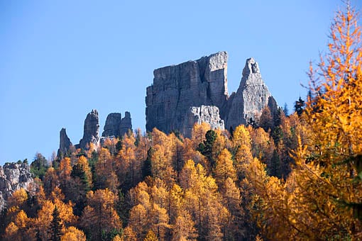 Die Cinque Torri bei Cortina d'Ampezzo in Südtirol (Italien)