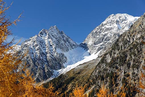 Südtirol/Osttirol: Blick vom Stallersattel gegen Wildgall und Hochgall, unten der Antholzersee (Rieserfernergruppe)