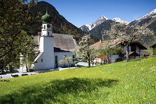 Österreich, Vorarlberg, Montafon. St. Gallenkirchen