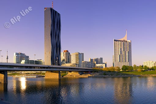 Donaucity, die Wiener Skyline, Wien