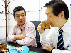 珈琲に詳しい久住様に美味しい煎れ方をご指南頂きました