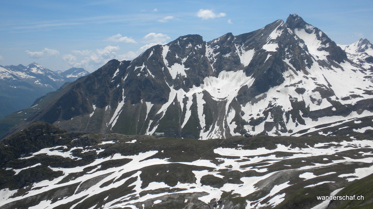 Blick zum Rifugio Città di Busto runter