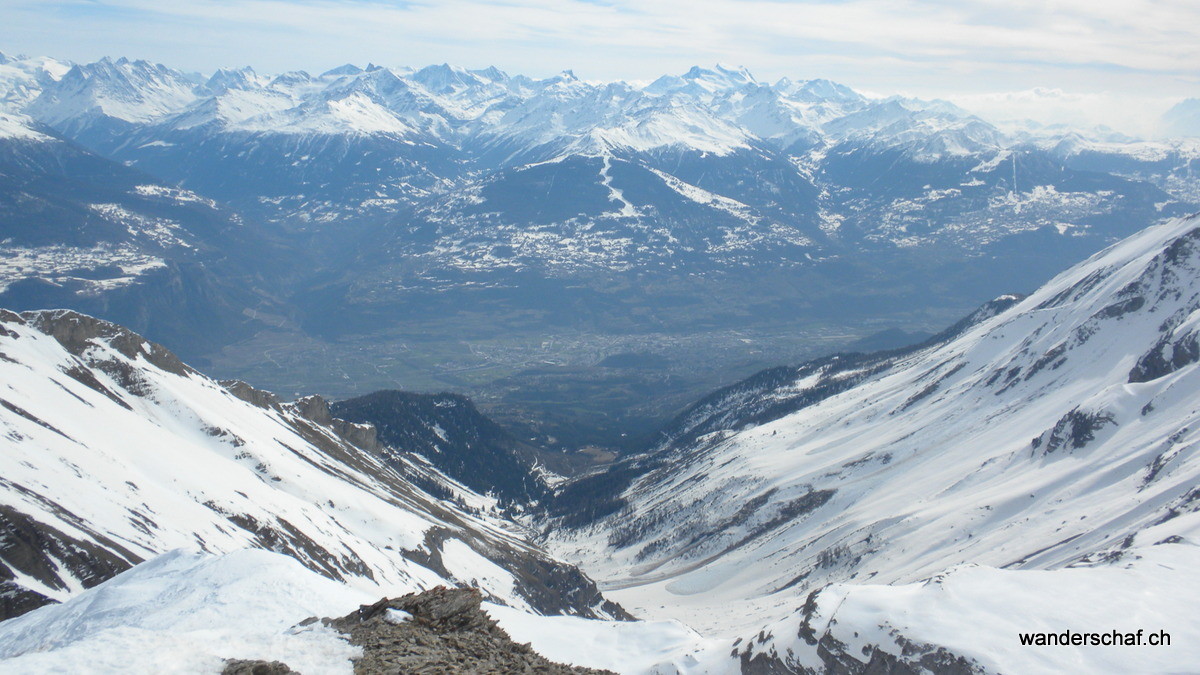 Tiefblick ins Wallis 