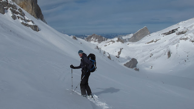 in der Abfahrt Richtung Spilauersee