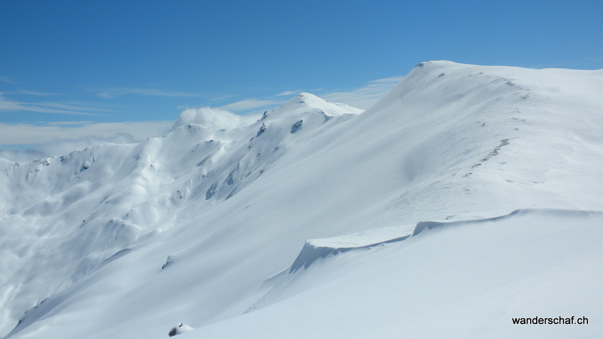 welches ist den nun der Piz Minschuns / Schafberg!?