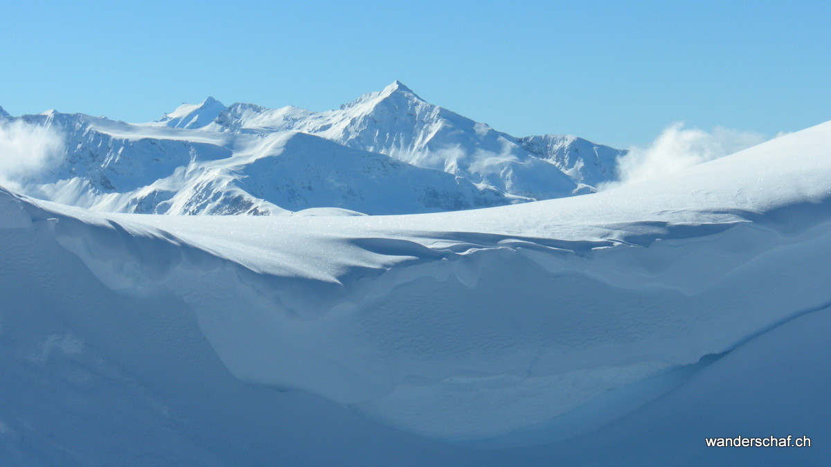 grosse Wächte bei Grimmifurggi