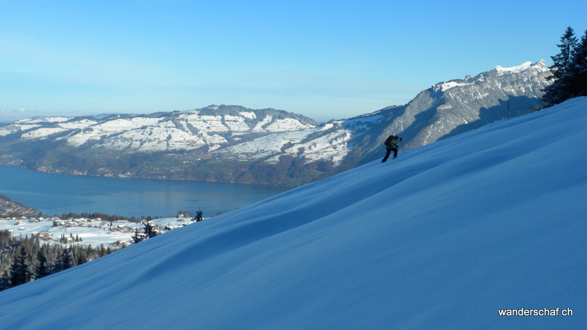 im Aufstieg von Faltsche
