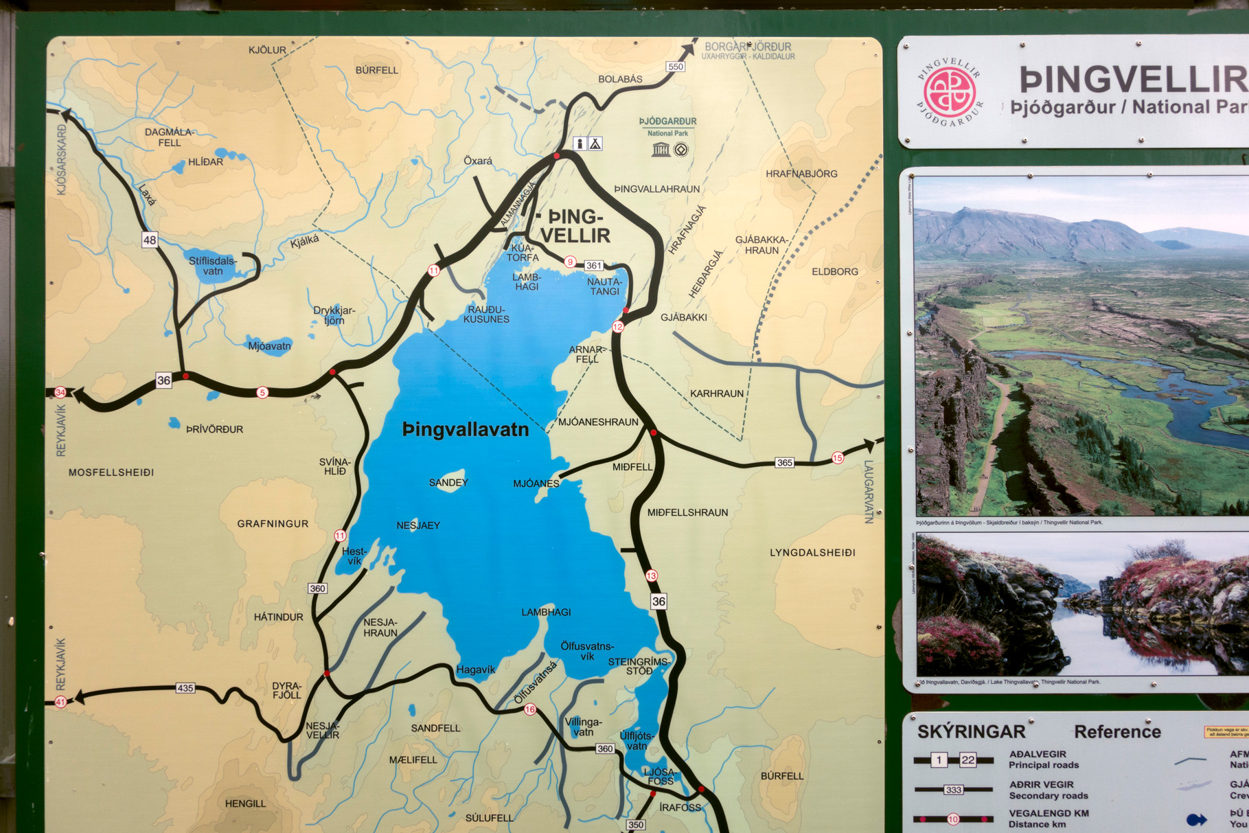 Hinweisschild kurz vor der Einfahrt zum Þingvellir-Nationalpark