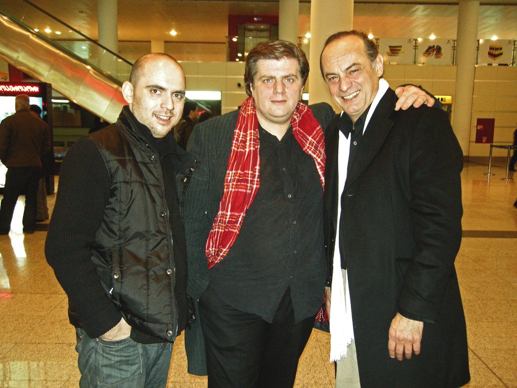 Abschied am Flughafen von Tiflis