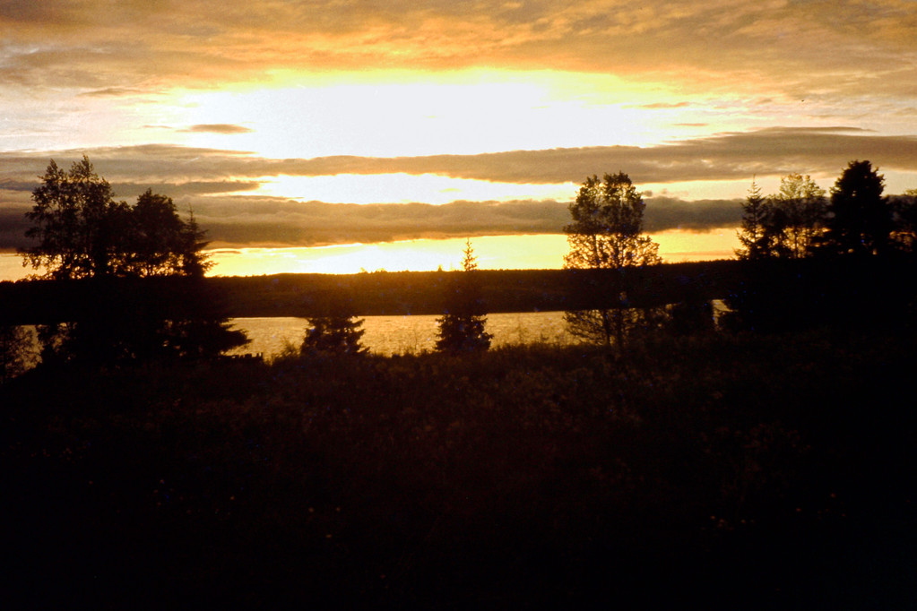 Mitternachtsonne nordlich des Polarkreises