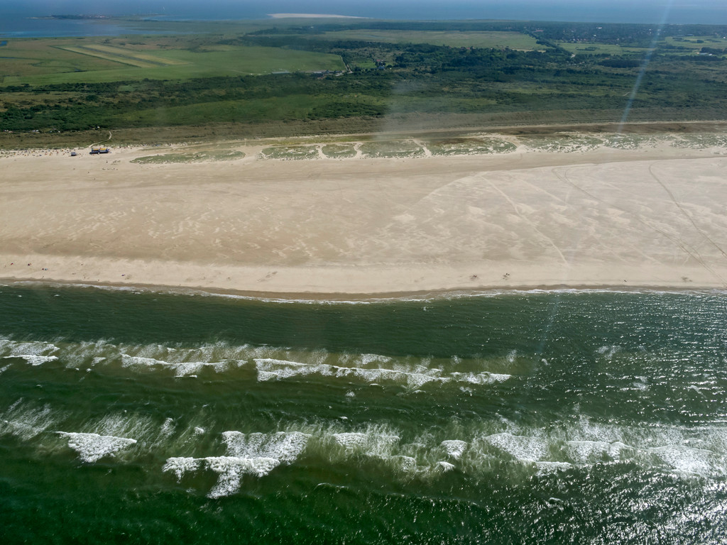 Rundflug über die Insel