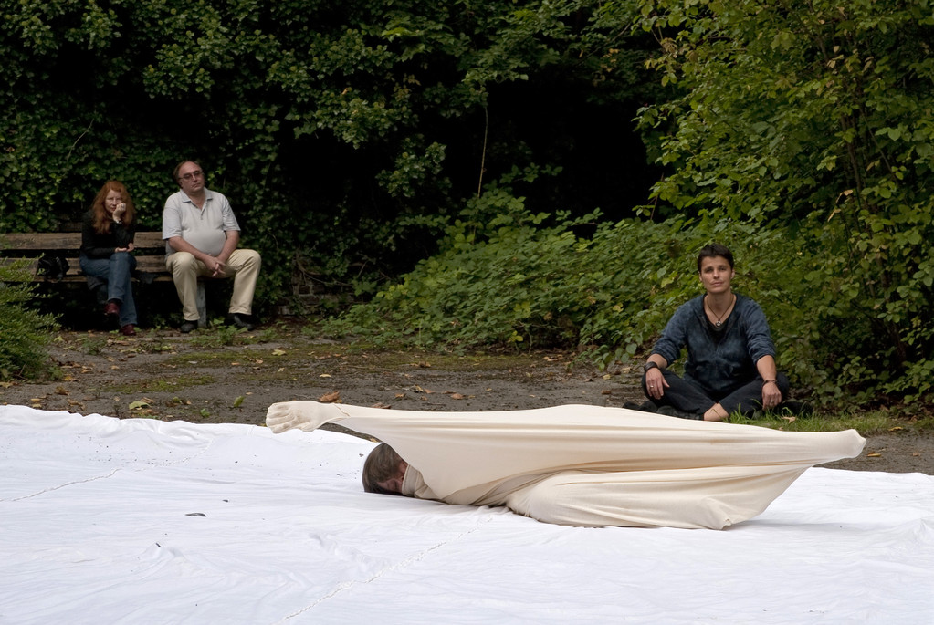 Performance Edelgard Stryzewski-Dullien und Tina Lahl