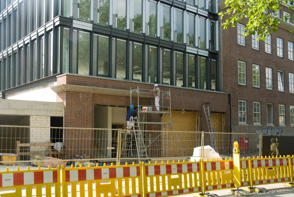 Arbeiten am Eingang, Juni 2009