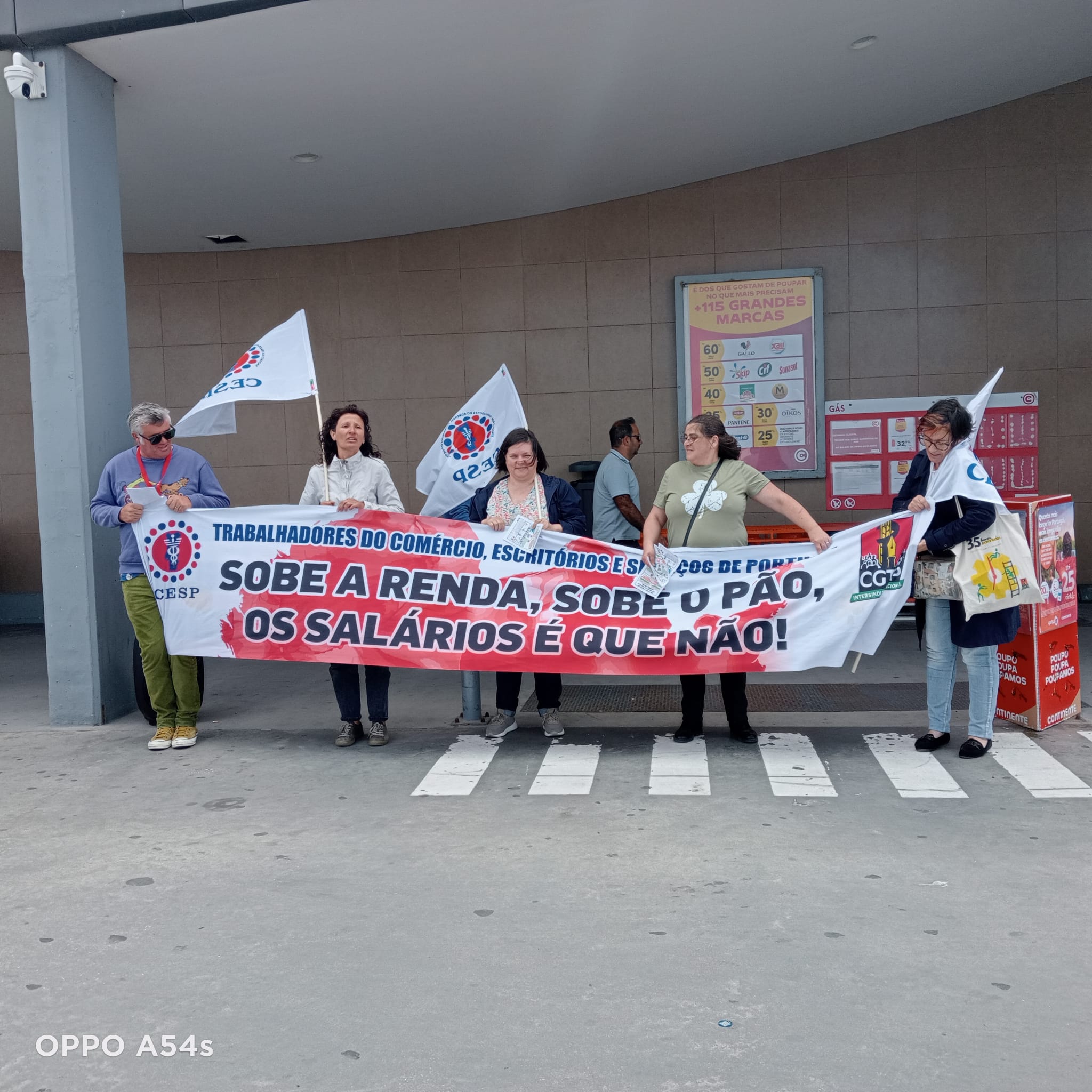 Continente de Peniche, em Leiria