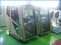 クレーンの運転席