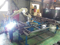 溶接ロボット