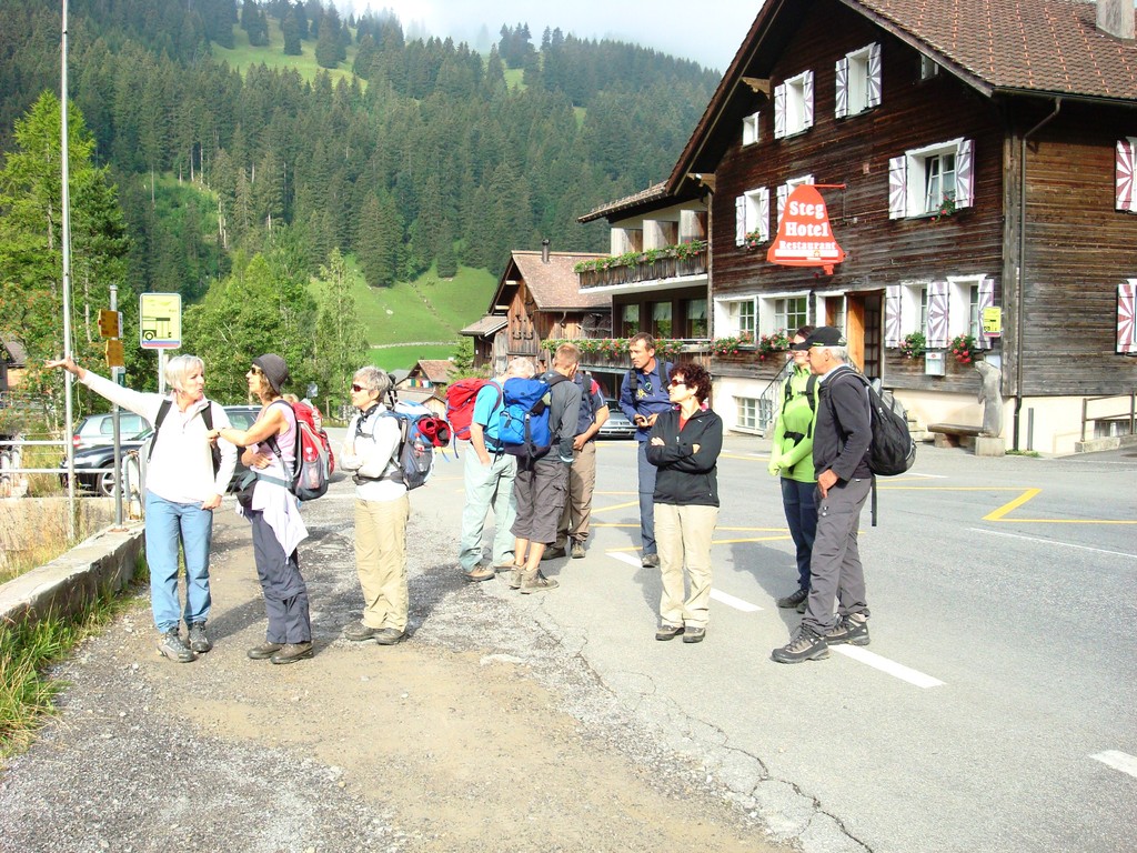 Start in Steg - 12 Leute und keiner will in die Beiz - lobenswert!
