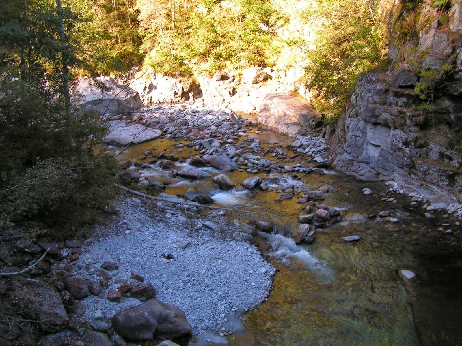 der Isorno im Valle Onsernone