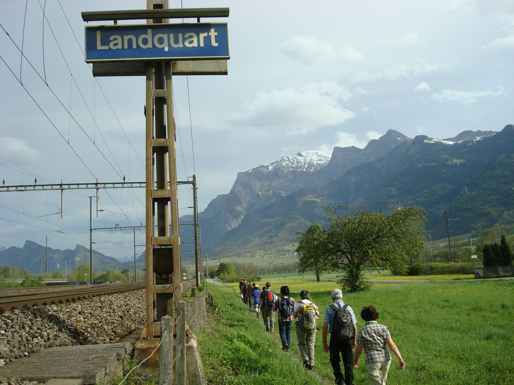 aus unerfindlichen Gründen wird beschlossen auf die Busfahrt zu verzichten - gegen den Willen der Organisatoren!