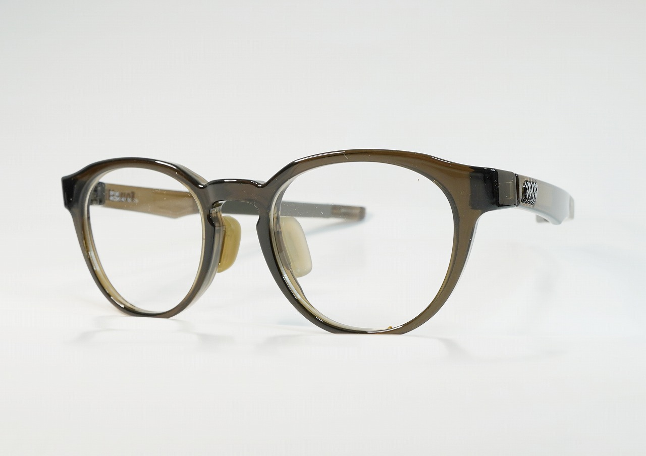 999.9 SP-30 COL.73 48□20-147 価格/20,000円+税（22,000円）