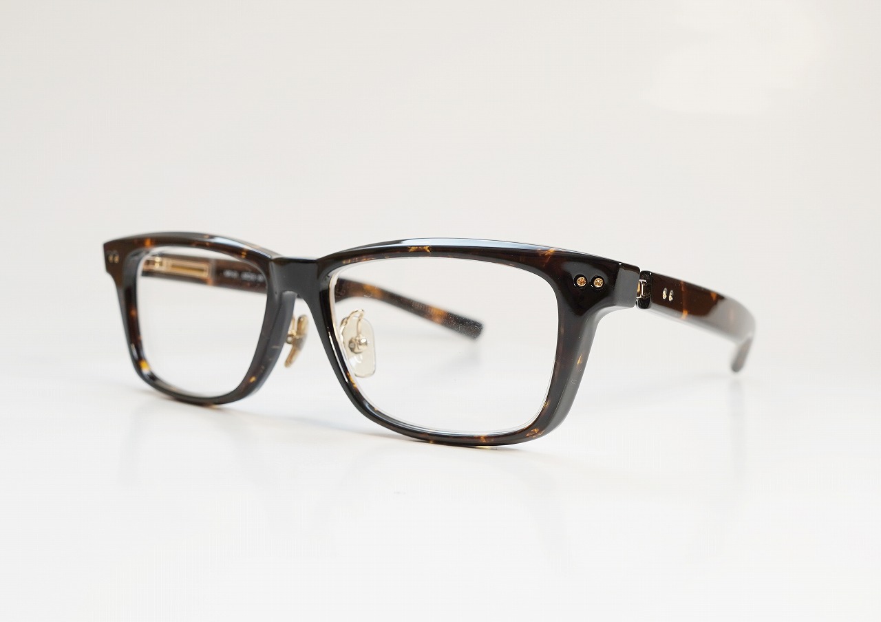 NPI-01 COL.651 53□16-140 47,000円+税（51,700円）