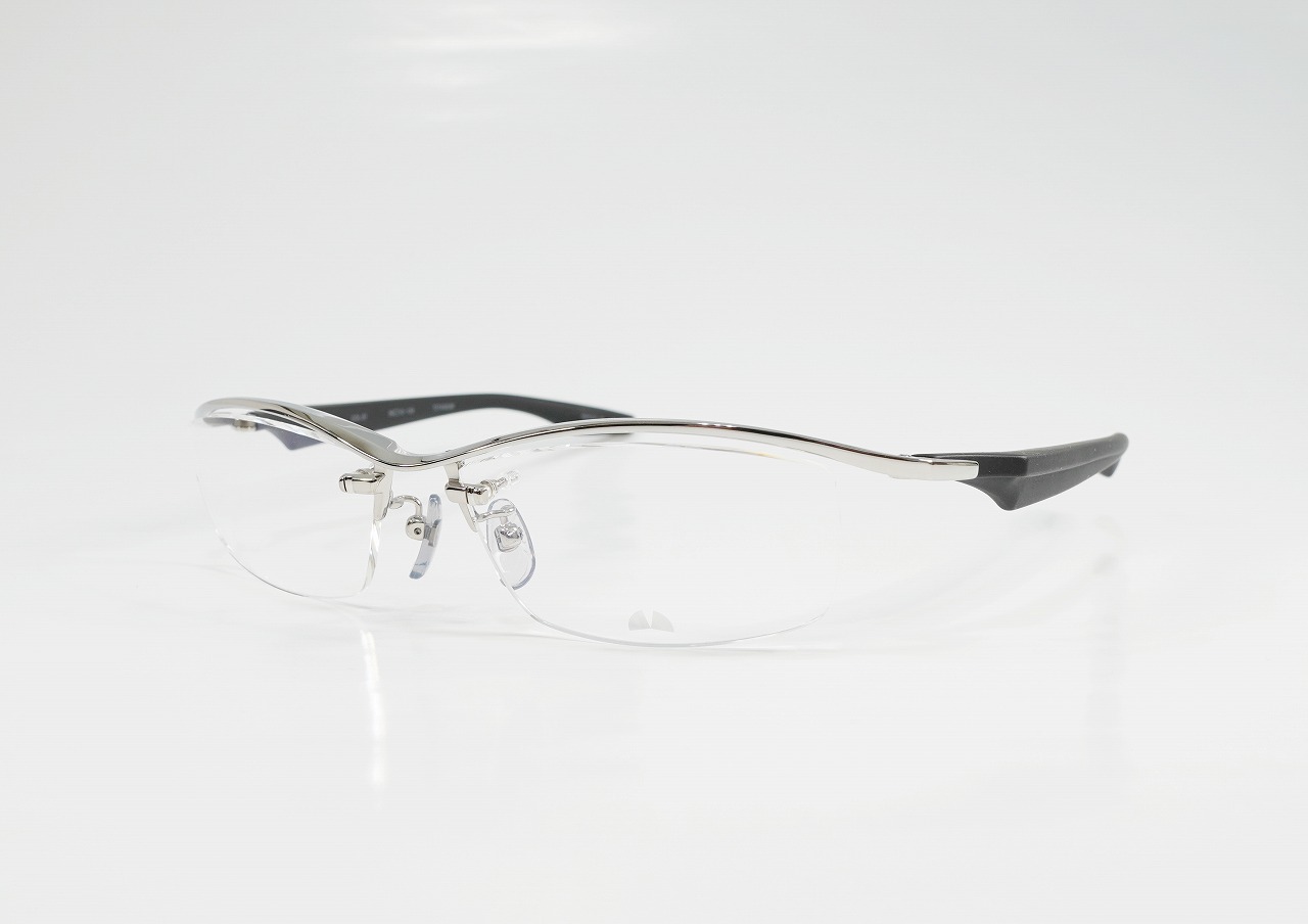 JN-594R COL.01 56□15-134 44,000円+税（48,400円）