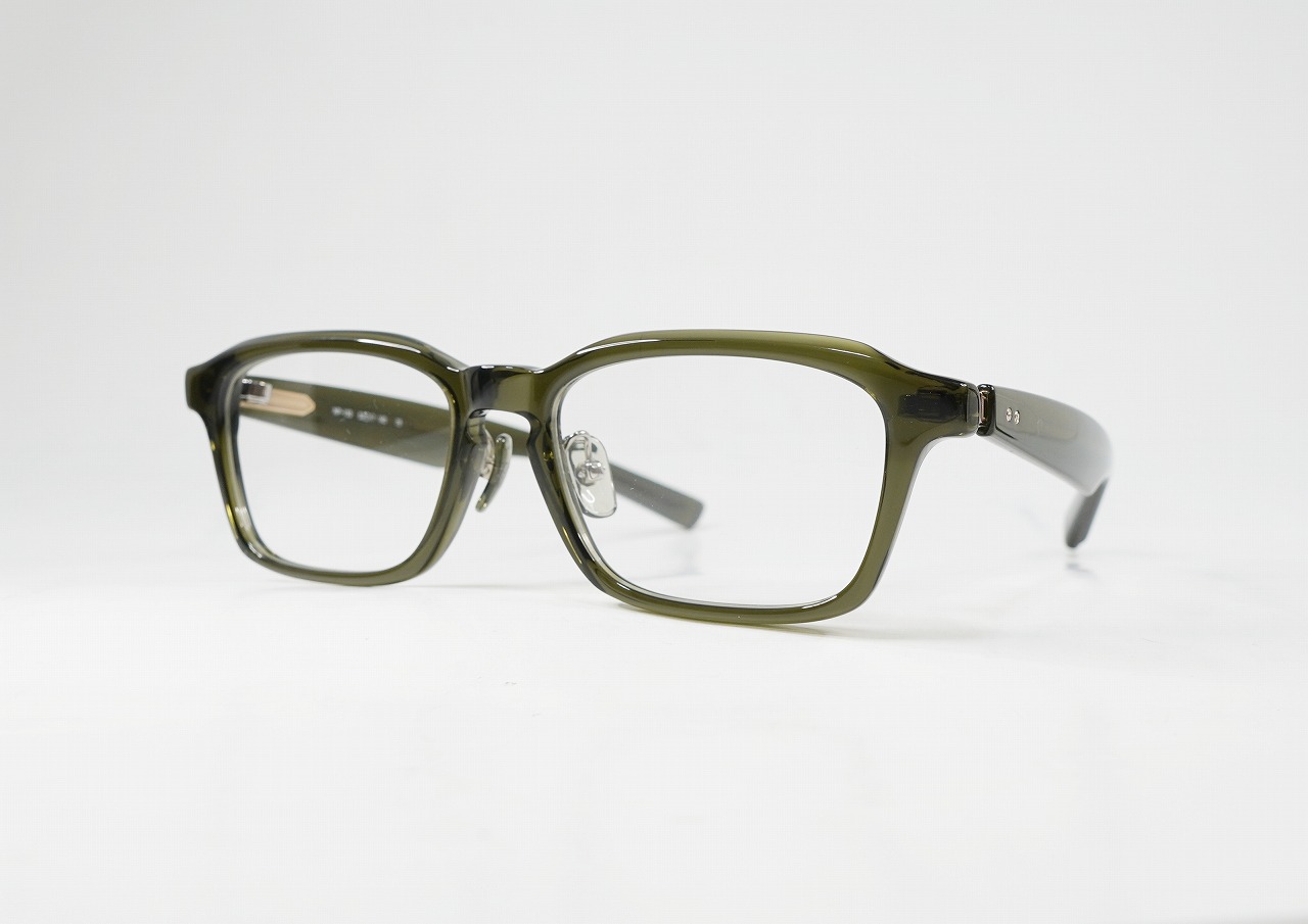 NP-155 COL.76 53□17-140 39,000円+税（42,900円）