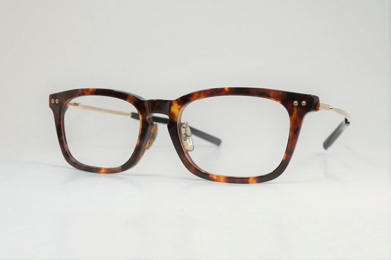 NPM-207 COL.6571 53□19-146 43,000円+税（47,300円）