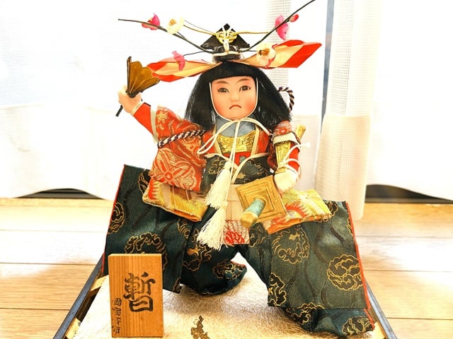 過去の宝物に込める最後の感謝〈人形供養〉