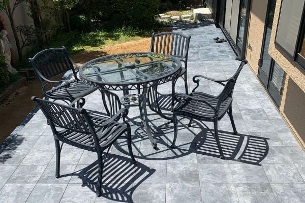 施工事例：箕面市　タイルデッキ改修工事