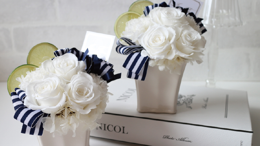 JourFin Preserved Flowers Lesson