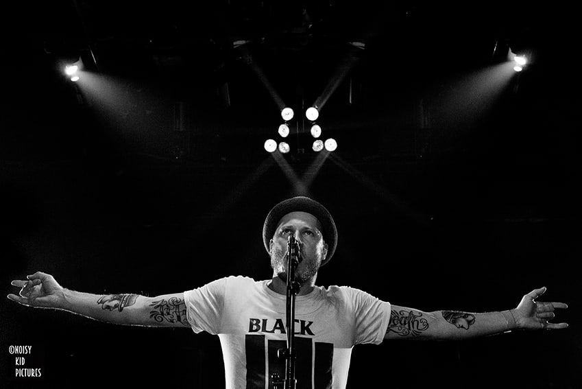 Votre portrait de musicien lors de concerts dans une salle de Bruxelles